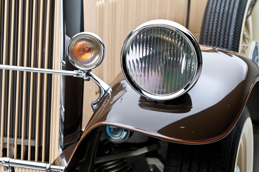  Pierce-Arrow Custom Brougham 1929 года  (фото 13 из 24)